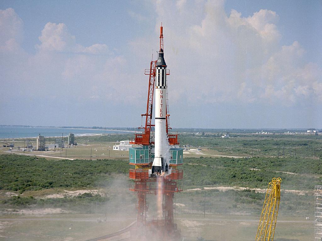 NASA at Crossroads After 50 Years of U.S. Spaceflight